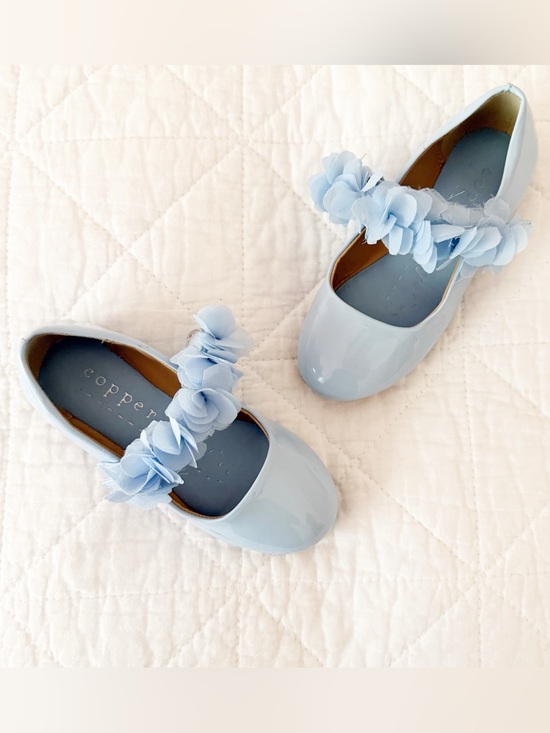 Copper Key Other - Copper Key Kids Baby Blue Patent Mary Jane Flats with Floral Strap Toddler 9